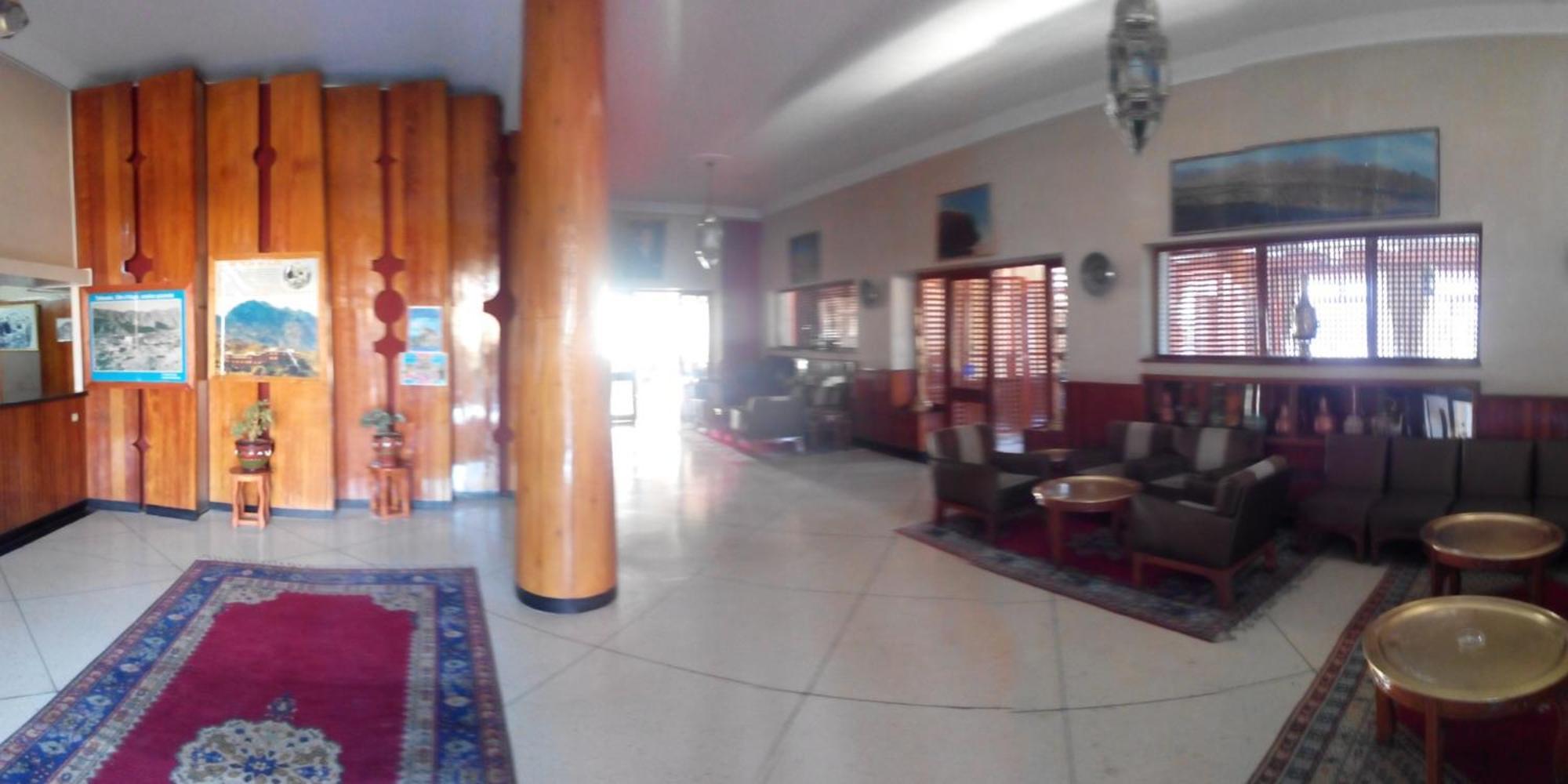 Hotel Les Amandiers Tafraout Esterno foto
