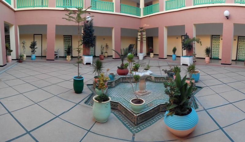 Hotel Les Amandiers Tafraout Esterno foto